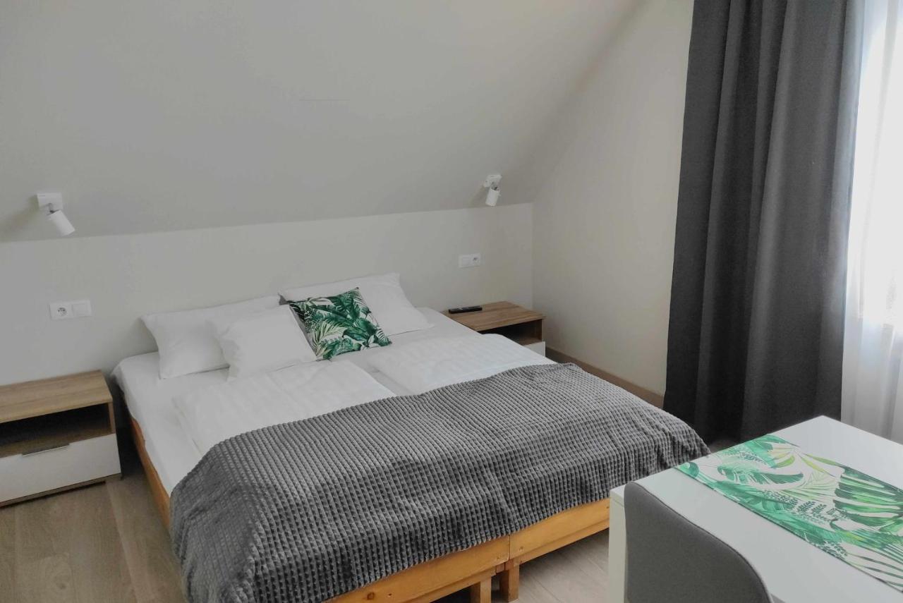 Apartamenty Maciata 비아위 두나예크 외부 사진